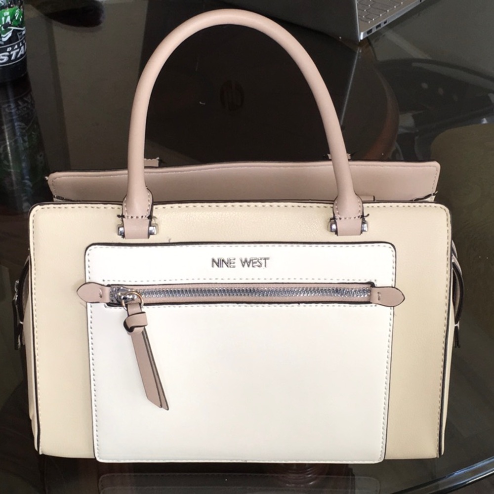 Nine West.Satchel Purse with crossbody strap